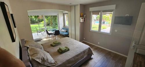 Studio avec terrasse et tonnelle