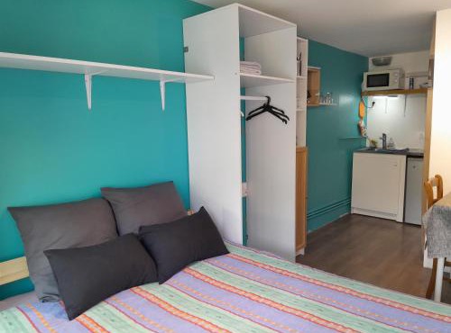 Studio avec terrasse