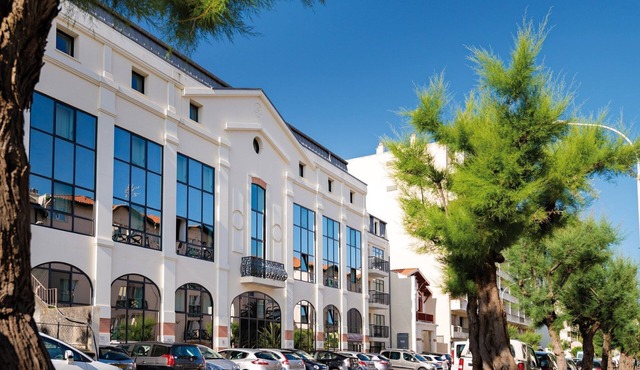 Studio avec Wi-Fi Gratuit + accès Bain à Remous