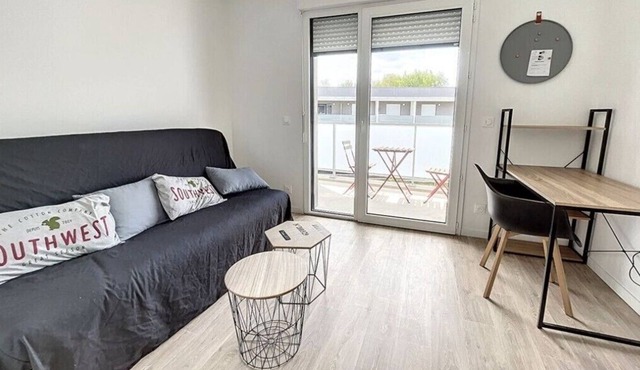 Studio, balcony and parking between Bordeaux and Bassin d'Arcachon