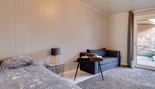 “Studio Bastide” Apartment with Private Terrace, Wi-Fi, and Air Conditioning