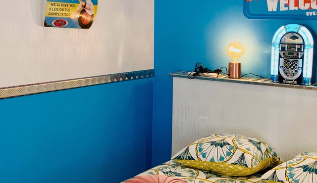 ★Studio Betty Dole★ fully equipped - heart of downtown - high-speed WiFi - Netflix