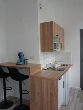 Studio bien placé, accès rapide A2 et centre