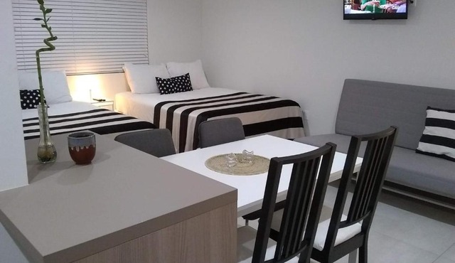 Studio Biscayne Blvd Miami