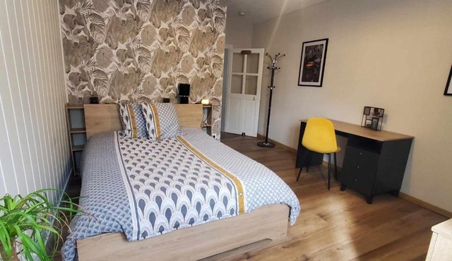 Studio bleu tout équipé avec wifi