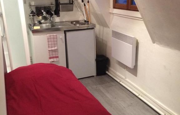 STUDIO BROTTEAUX-TETE D OR