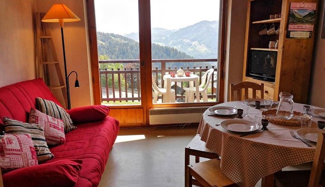 Studio/Cabine avec Mezzanine - Proche Pistes, 5 Pers. - FR-1-595-17