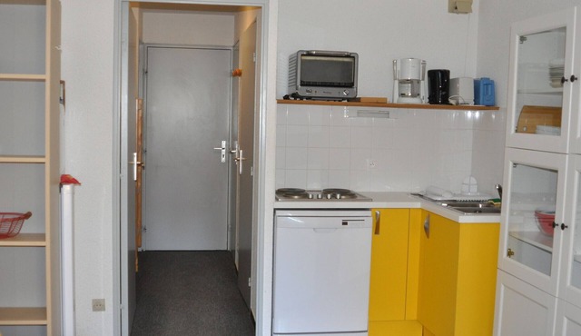 Studio cabin 4 guests, balcony, ski-in/ski-out, elevator