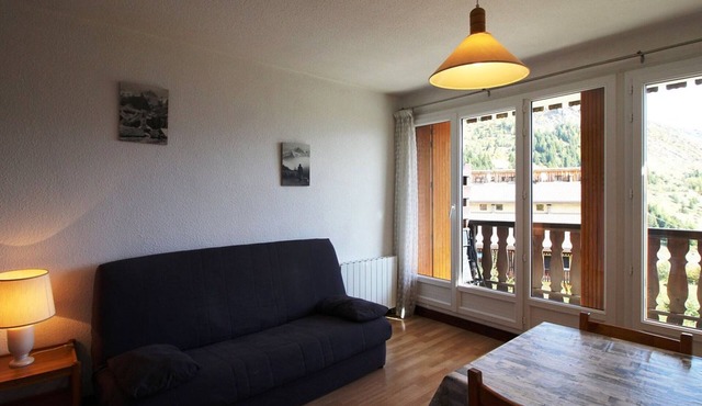 Studio cabin for 4 at the foot of the slopes with parking – Auris en Oisans