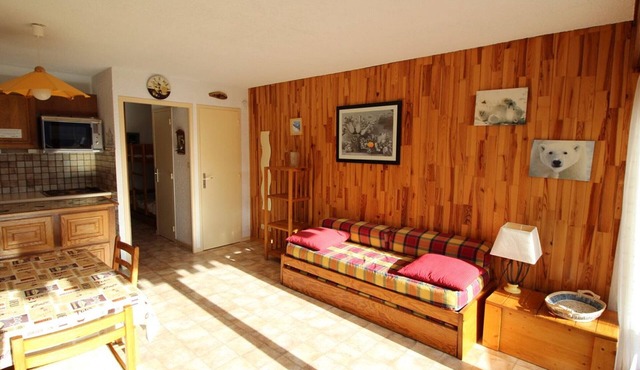 Studio cabin for 4, at the foot of the slopes, Auris en Oisans