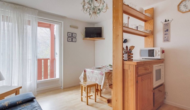Studio Cabin for 6 with Balcony, Parking and Wifi - Esquièze-Sère
