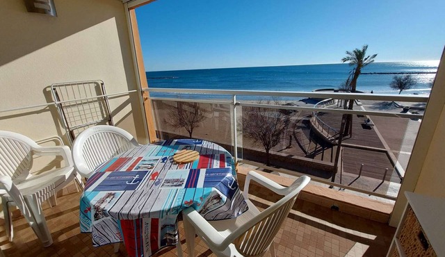 Studio cabin for 4, terrace, parking, Grau d'Agde