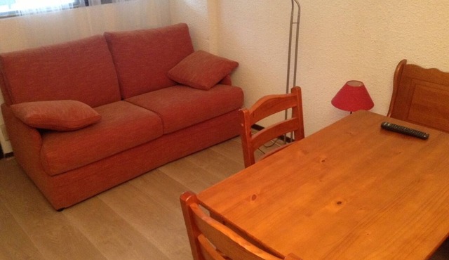 STUDIO cabin with underground parking Auron 50 meters from the first ski lift