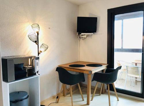 Studio Cabine à 400m Plage avec Piscine, Parking Privé, Proche Commerces à Argelès-sur-Mer - FR-1-776-16