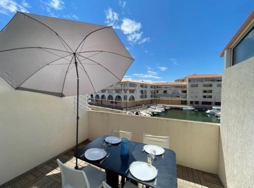 Studio cabine à Sète avec terrasse et climatisation - FR-1-338-106