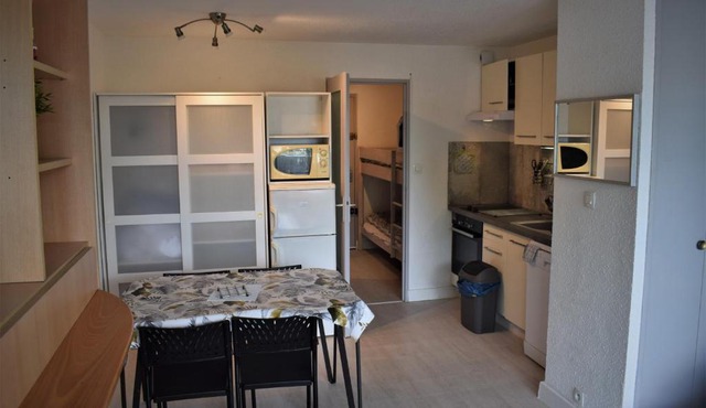 studio cabine 100m plage