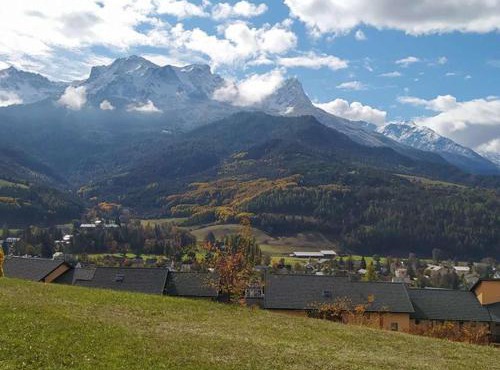 Studio cabine 26m² avec balcon sud-ouest à Barcelonnette - FR-1-804-45