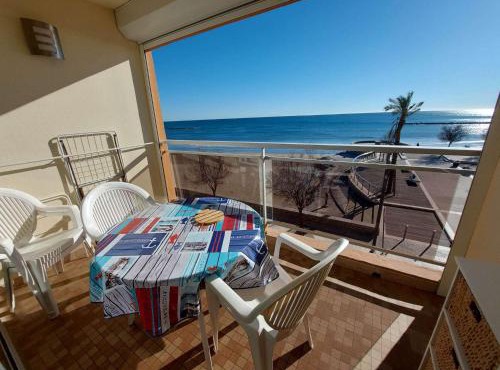 Studio cabine 4 personnes, terrasse, parking, Grau d'Agde - FR-1-423-210