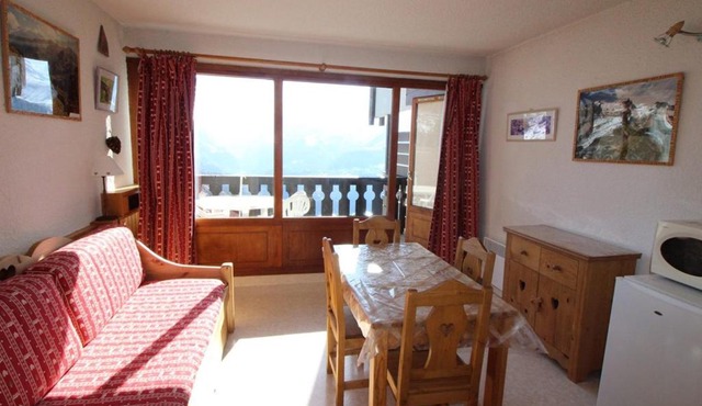 Studio cabine 4 pers, 300m des pistes, balcon, parking, animaux ok - Auris en Oisans - FR-1-297-25