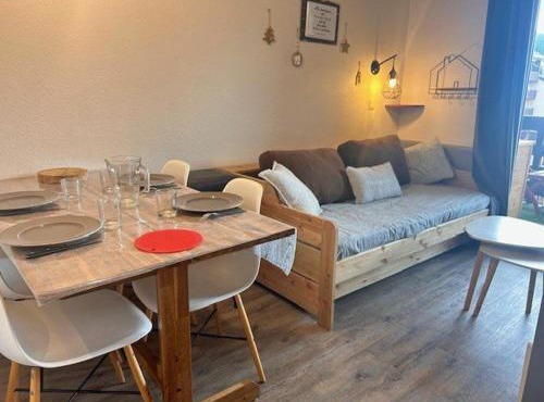 Studio cabine 5 pers à Risoul, pied des pistes et proche navette - FR-1-330-582