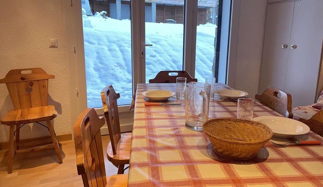 Studio cabine 8 pers, Sud, pied de piste, centre station, proche commerces et ESF - FR-1-330-40