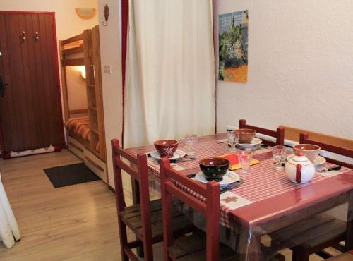 Studio cabine & coin montagne avec balcon, 4 couchages, à 100m des pistes - Vars - FR-1-330B-122