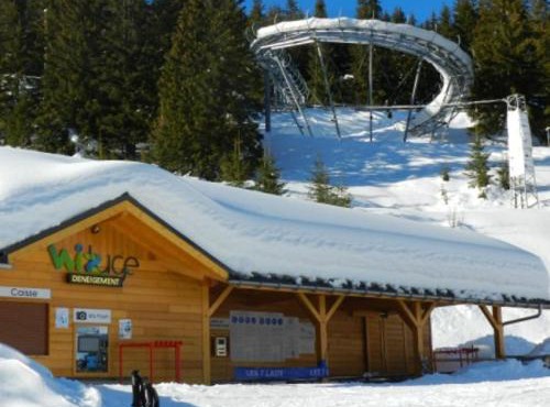 Studio cabine cosy avec balcon, 400m des pistes, casier à skis, proche commerces et remontées mécaniques. - FR-1-557A-15