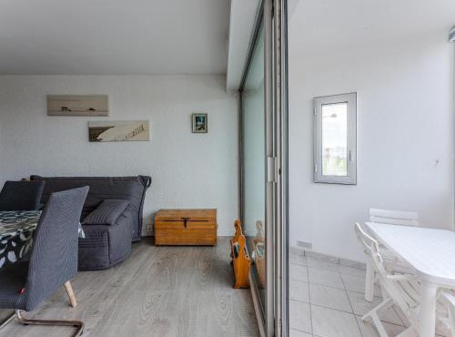Studio cabine en front de mer avec loggia fermée et parking, 4 pers. - FR-1-521-266