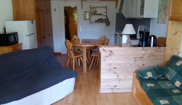 Studio cabine à Corrençon-en-Vercors, 4 pers, animaux admis - FR-1-515-140