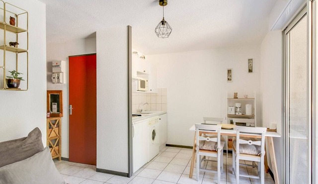 Studio cabine pour 4, avec balcon et parking, proche centre-ville de Luz-Saint-Sauveur