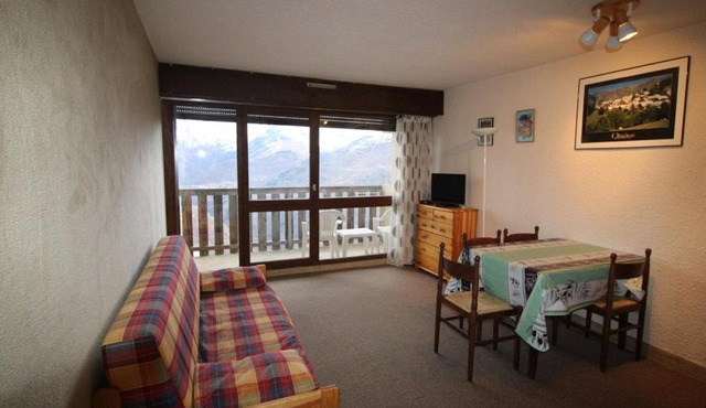 Studio cabine spacieux à 250m des pistes, 4 couchages, parking gratuit - Auris en Oisans - FR-1-297-248