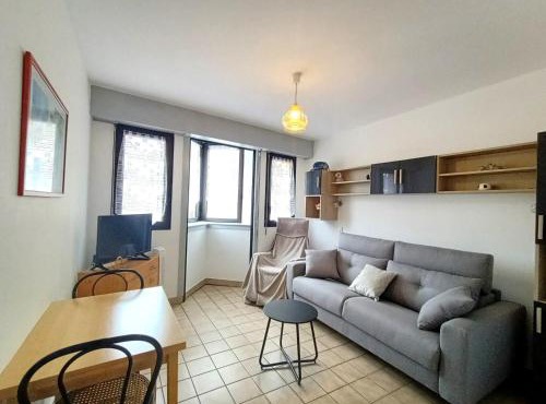 Studio Centre-Ville Aix-les-Bains avec Parking et Animaux Acceptés - FR-1-555-20