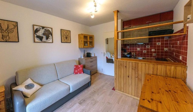 Studio chaleureux et ensoleillé !