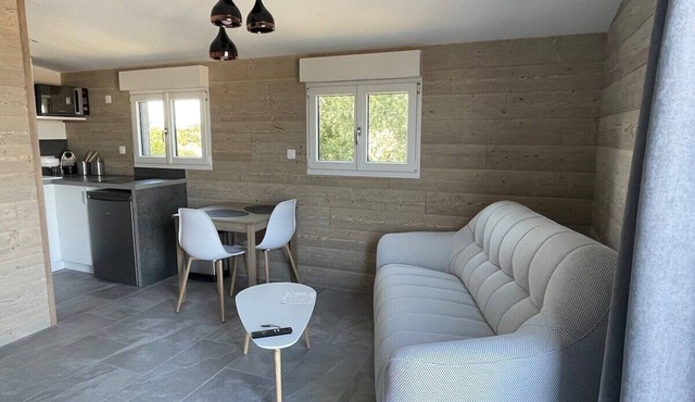 Studio Charlie with Garden View