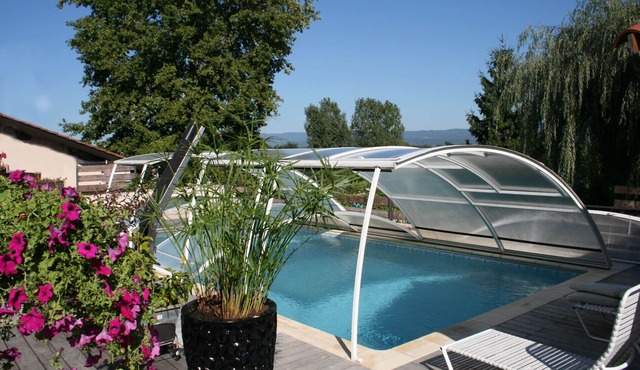 Studio Clévacances in Villette sur Ain, France