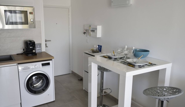 Studio Classé 3 Étoiles à Carnon. Entre Port et Plage. Idéal Pour un Couple