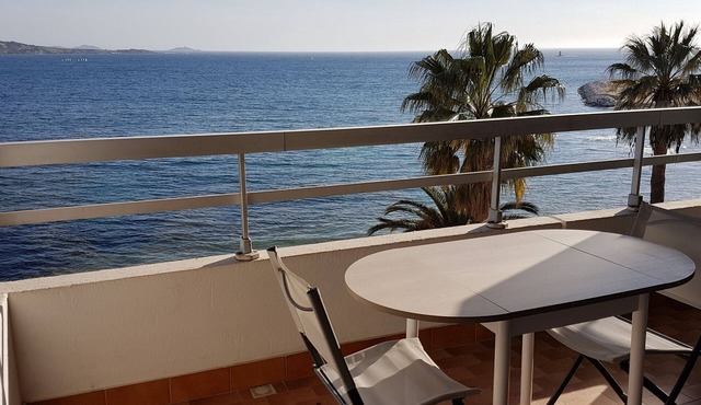 STUDIO + COIN NUIT Panoramic sea view. Facing the Sable beaches