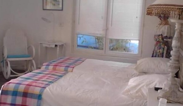 Studio-Comfort-Private Bathroom