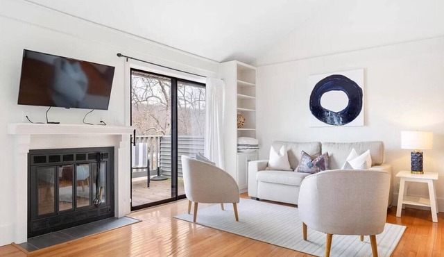 Studio Condo on the Water @ Innsbrook