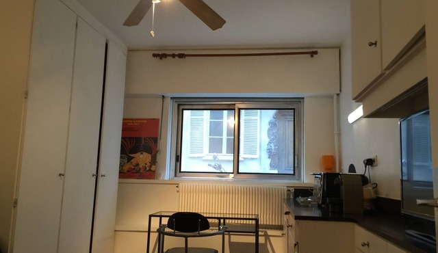 Studio Confortable à Saint Germain des Prés/Cosy Studio in Central Paris
