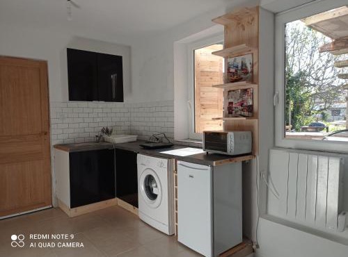 studio confortable bien équipé et rénové
