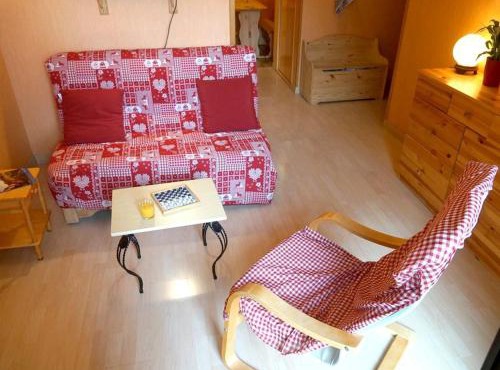 Studio confortable pour 2 personnes avec balcon, au centre de Luchon, proche télécabine et thermes - FR-1-313-120