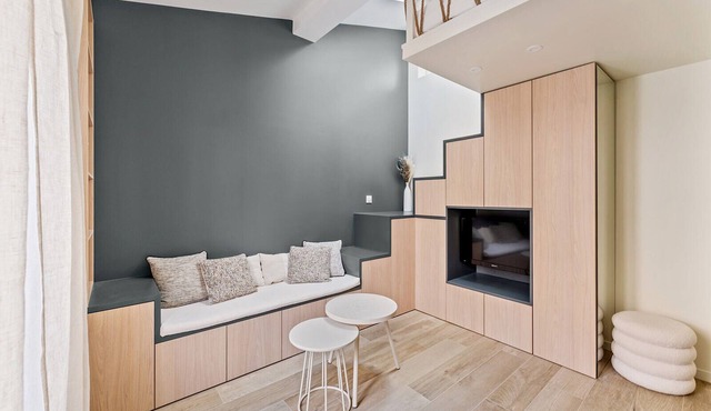 Studio Contemporain Pres Paris