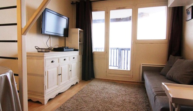 Studio cosy 4 pers avec balcon exposé sud, proche commerces et pistes, quartier des Jeux - FR-1-405-86