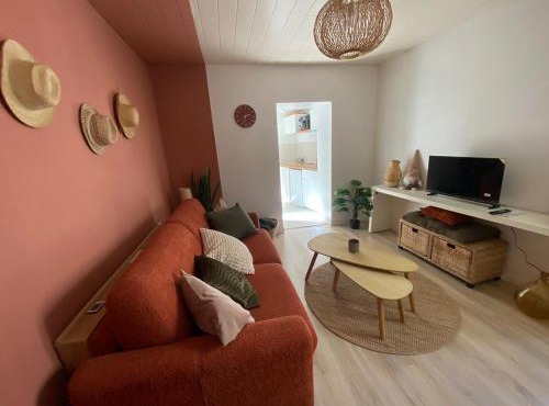 Studio cosy avec cour privative