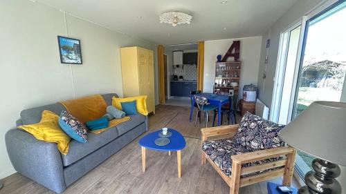 Studio cosy by Les Filles d'Alfred