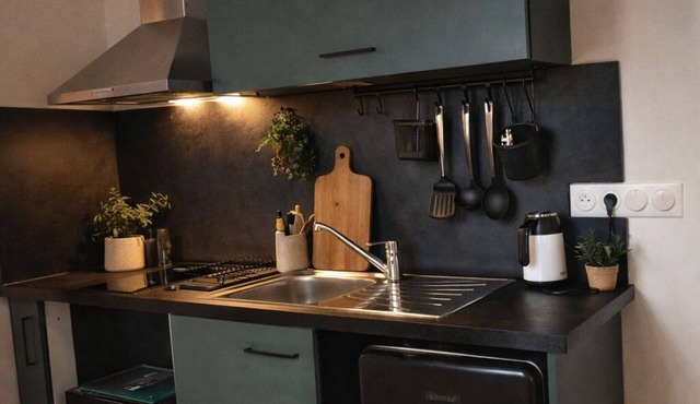 Studio Cosy & Design - Coeur de Ville, Calme et Confort Pro