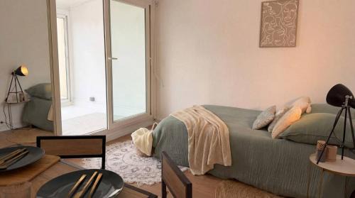 Studio cosy & lumineux avec véranda privative