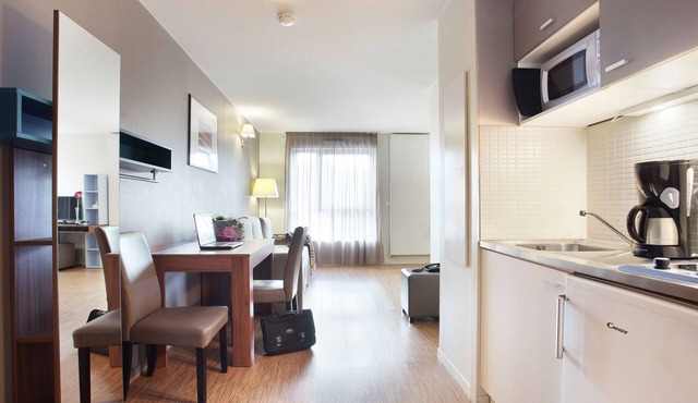 Studio Cosy pour 2 avec Kitchenette | TV