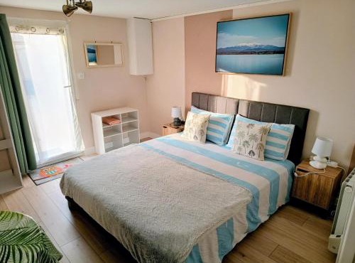 Studio cosy, tout équipé, WI-FI proche Clinique Saint-Pierre